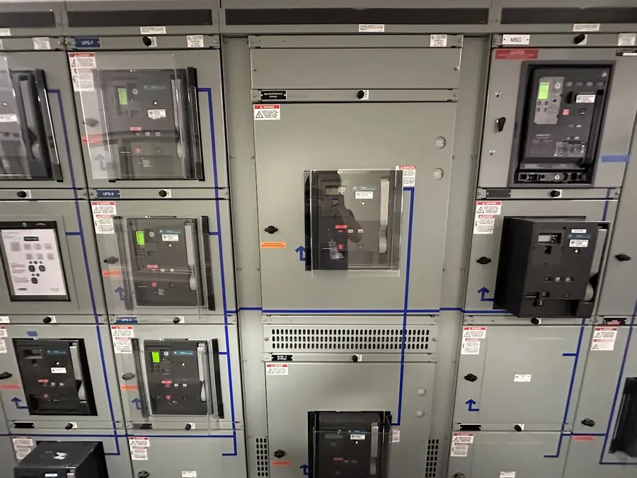UPS distribution breakers and maintenance bypass section